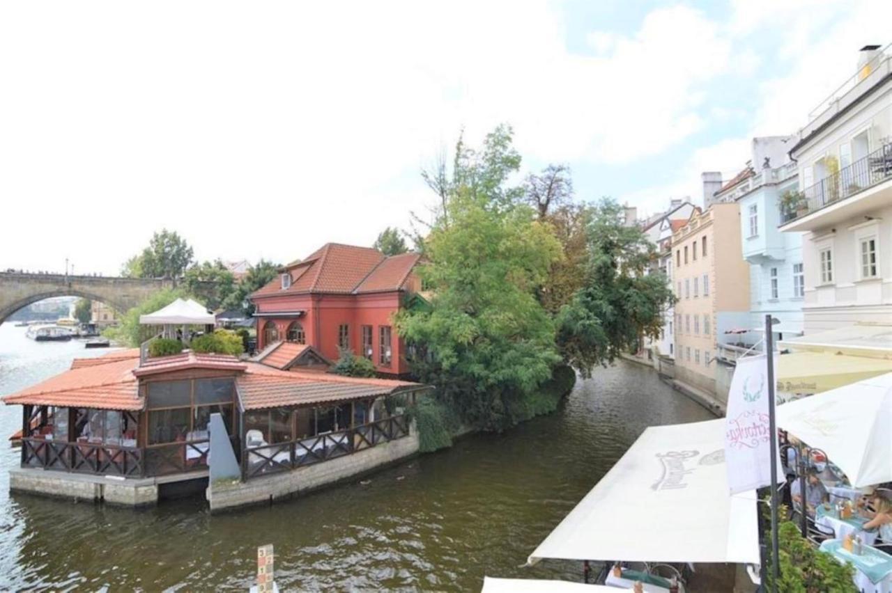 Studio Charles Bridge - Splendid - View